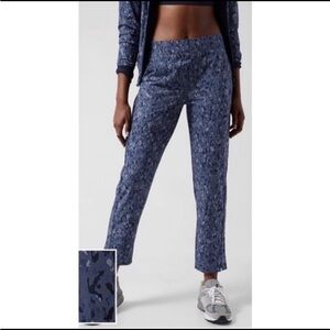 Athleta Brooklyn Ankle Pant In Captivate Chrome Blue SZ 12